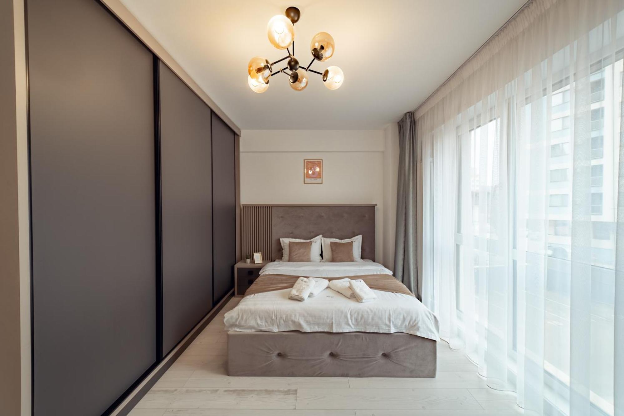 Palace Of Culture Dream Apartments And Studios Iasi Bagian luar foto