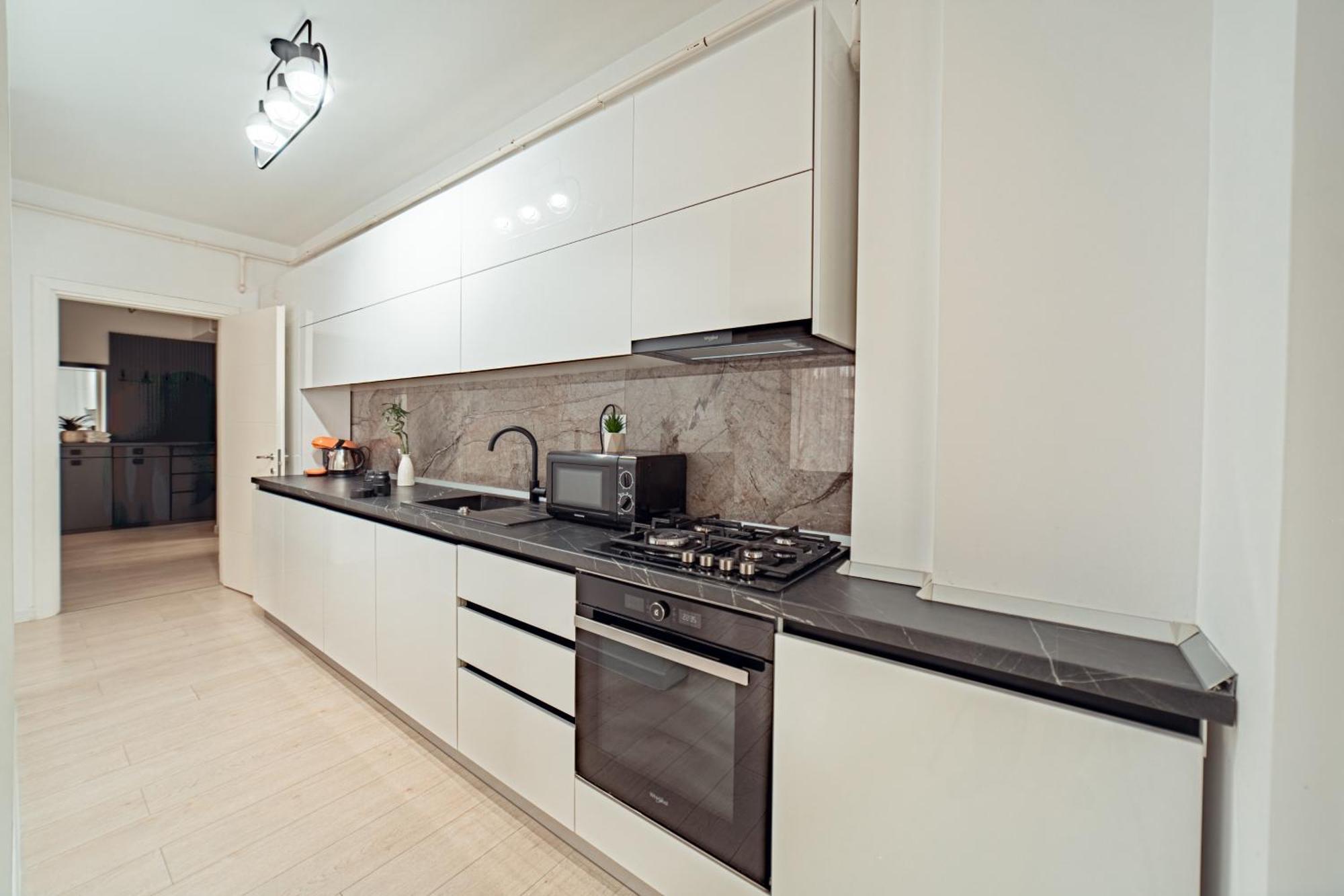 Palace Of Culture Dream Apartments And Studios Iasi Bagian luar foto