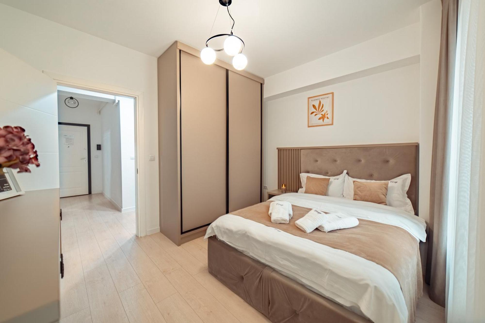 Palace Of Culture Dream Apartments And Studios Iasi Bagian luar foto